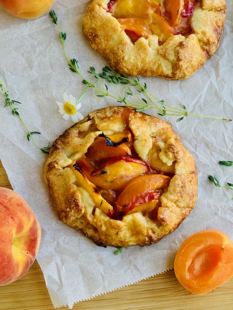 Peach, Apricot, Bourbon & Thyme Mini Galettes | a treat life